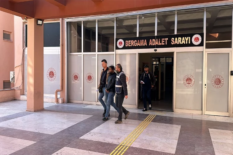 İzmir haber: Azılı torbacı yine yakalandı haberinin görseli