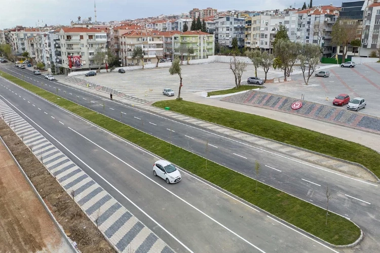 Buca sokaklarında yoğun mesai sürüyor