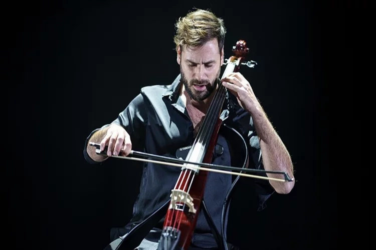 İstanbul'da Stjepan Hauser rüzgarı esti