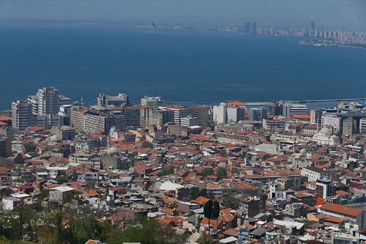 İzmir’de konut satışları düştü