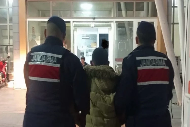Denizli'de evlere dadanan hırsızlar jandarmaya yakalandı haberinin görseli