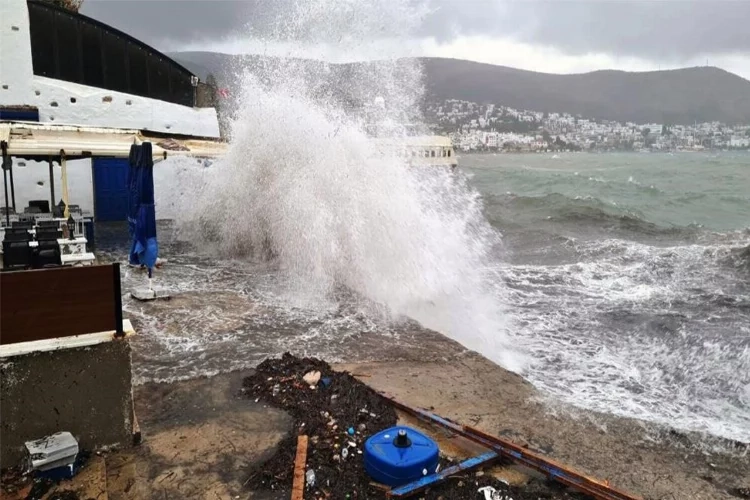 Meteorolojiden Ege Denizi için fırtına uyarısı haberinin görseli