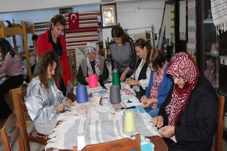 Ödemiş'in el sanatları marka onayından geçti haberinin görseli