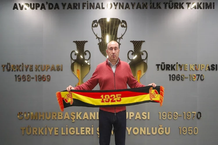 Göztepe'de Stanimir Stoilov dönemi başladı haberinin görseli