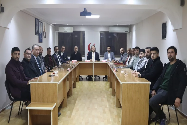 İzmir'de Yeniden Refah Partisi'nde 7. aday kim olacak? haberinin görseli