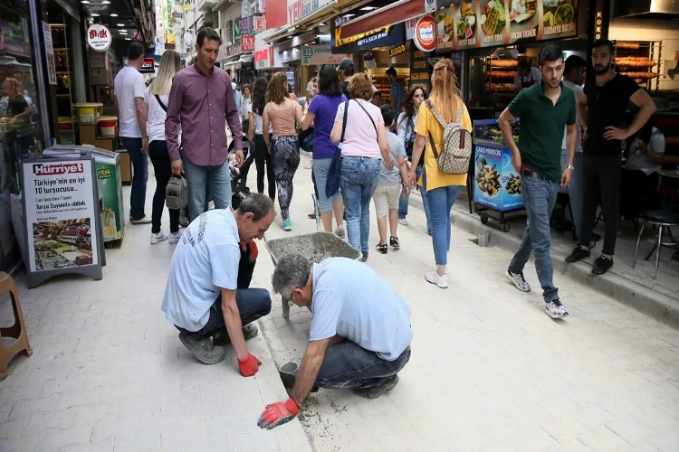 Karşıyaka güzelliğine güzellik katıyor