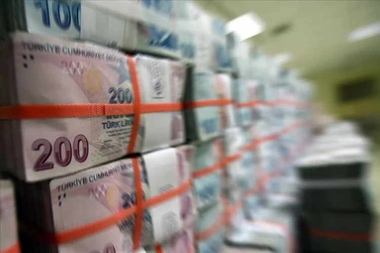 Terör örgütleri DEAŞ ve El Kaide bağlantılı 3 kişinin Türkiye'deki mal varlıkları donduruldu haberinin görseli