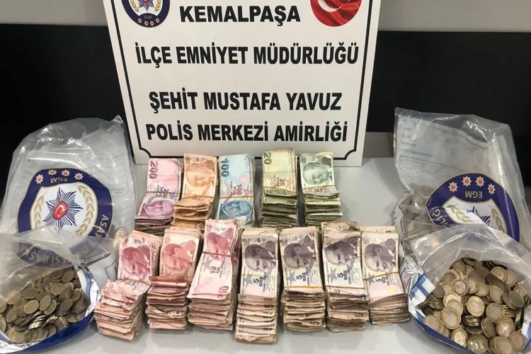 İzmir haber: Dilenci deyip geçmeyin! Üzerinden 16 bin lira para çıktı