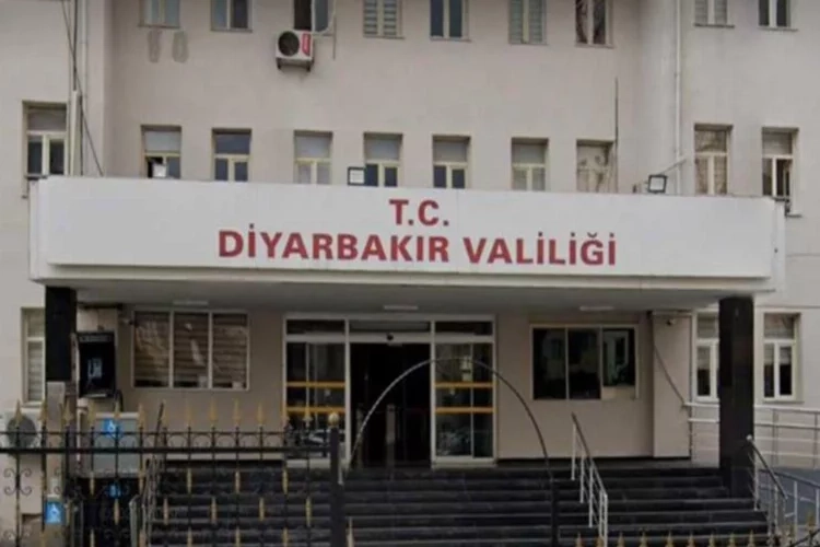 Diyarbakır Valiliğinden 3 saatlik yasak!