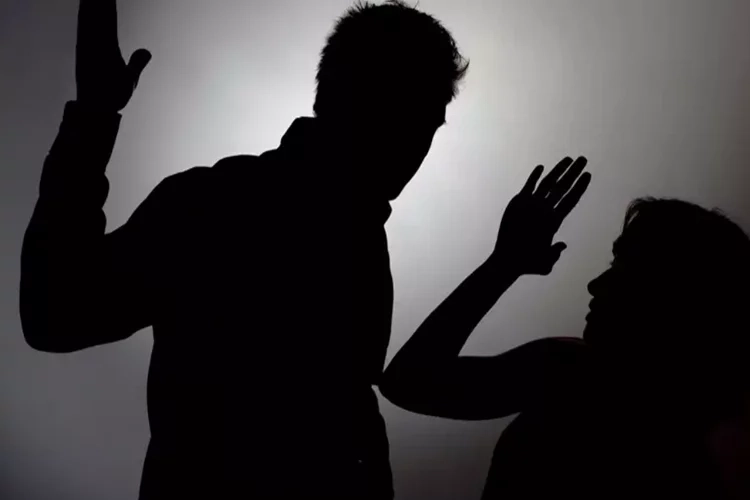 Kadına Yönelik Şiddetle Mücadele ile ilgili genelge yayımlandı haberinin görseli