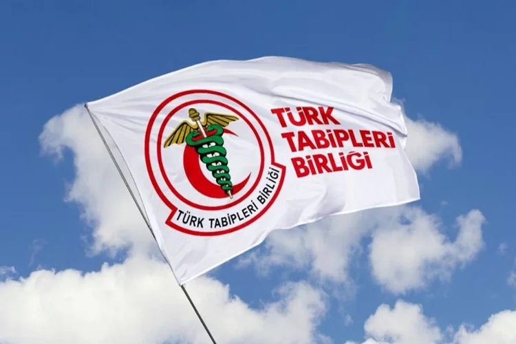 Hekimler: TTB davası, mesleğimizin değersizleştirilmesine karşı mücadele davasıdır! haberinin görseli