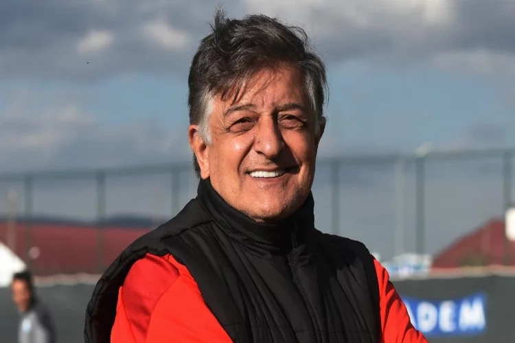 Futbol arenasının tecrübeli ismi Yılmaz Vural kimdir? haberinin görseli