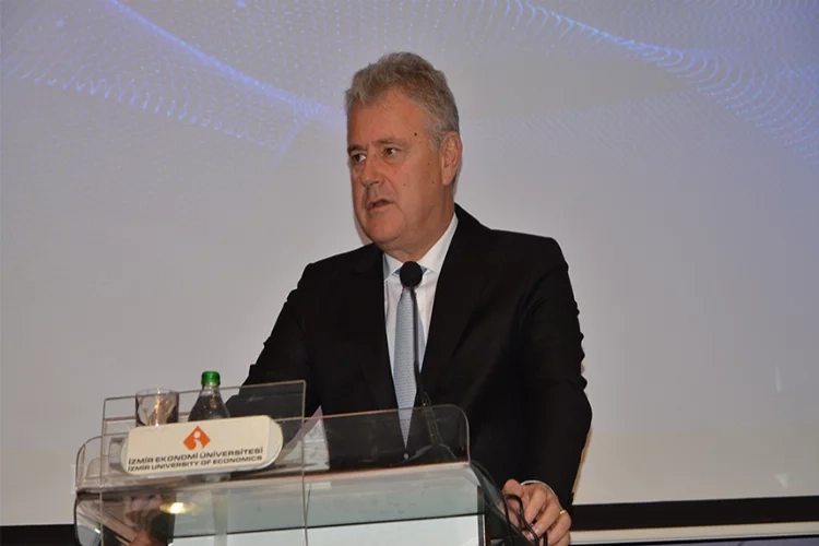 TOBB’tan İZTO üyelerine 10 milyon liralık taşkın desteği haberinin görseli