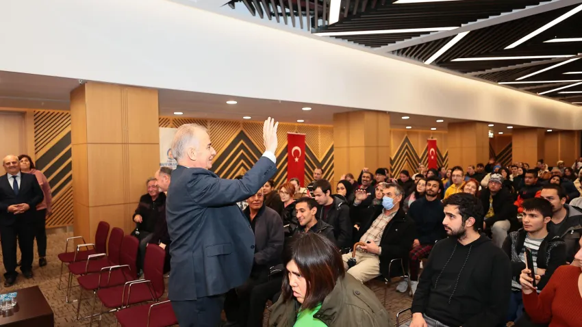 denizli-buyuksehir-belediyesinden-ekpss-hazirlik-kursu (1)