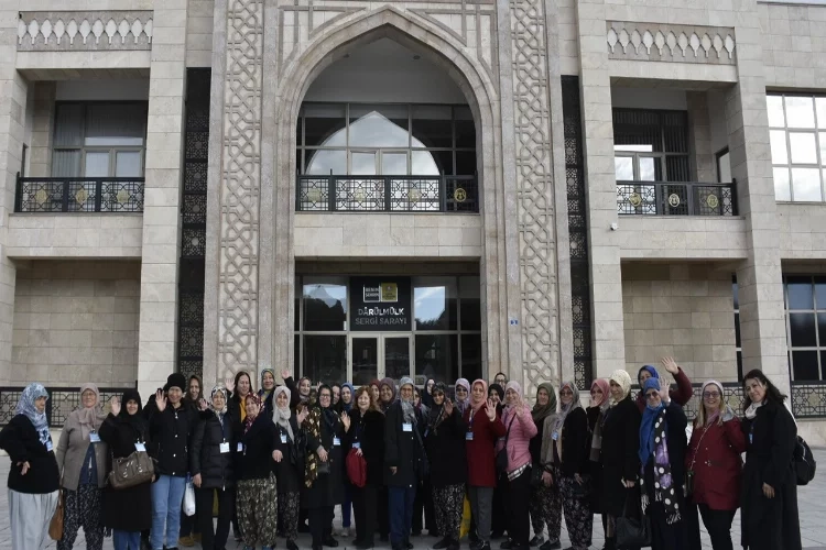 İzmirli kadınlar Türkiye turunda haberinin görseli
