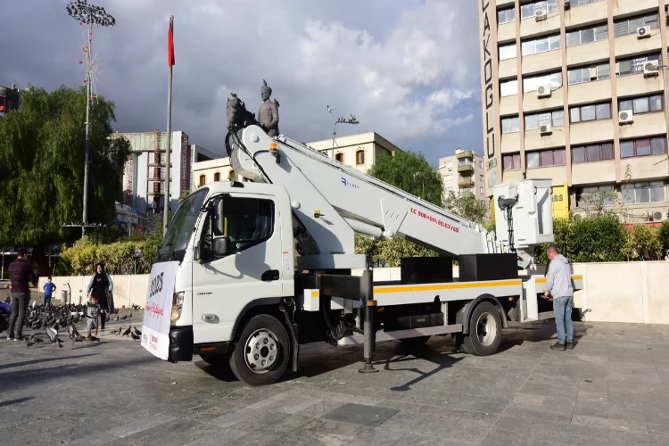 Bornova Belediyesi'nın araç filosu genişliyor!