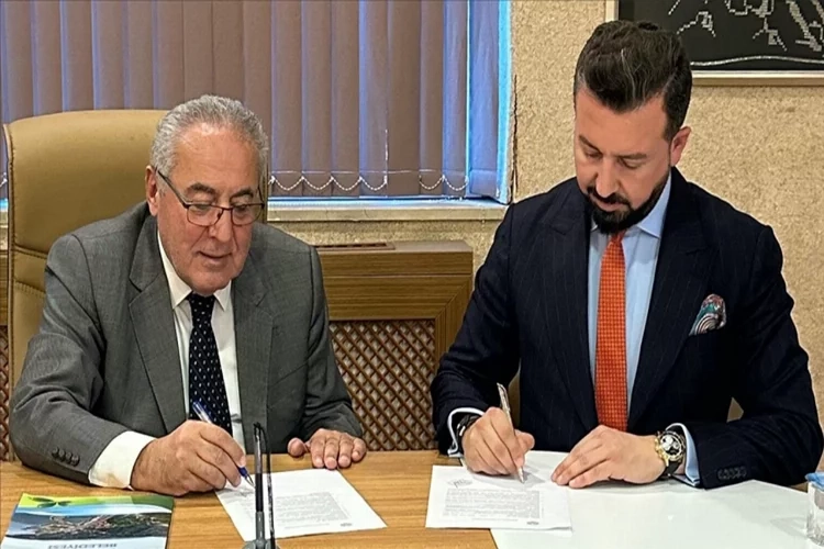 Karadeniz'in en büyük kentsel dönüşüm projesi için imzalar atıldı haberinin görseli