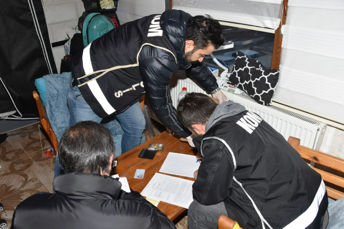 Türkiye’nin en büyük rüşvet operasyonunda 274 şüpheliye gözaltı haberinin görseli