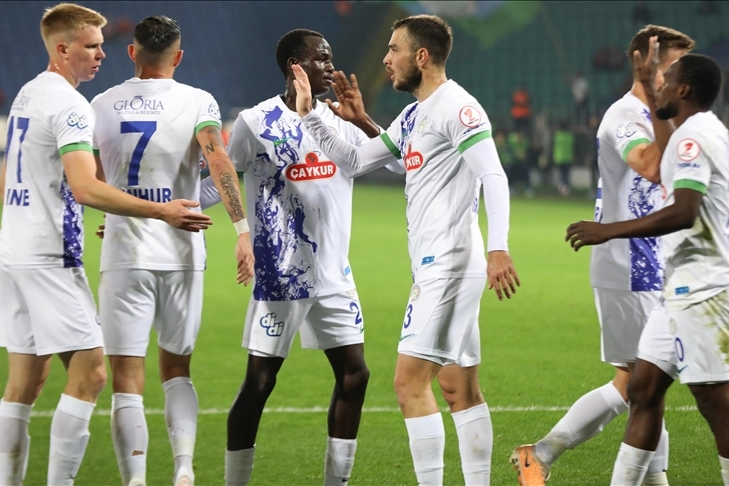 Çaykur Rizespor, Bucaspor'u farkla yeni haberinin görseli