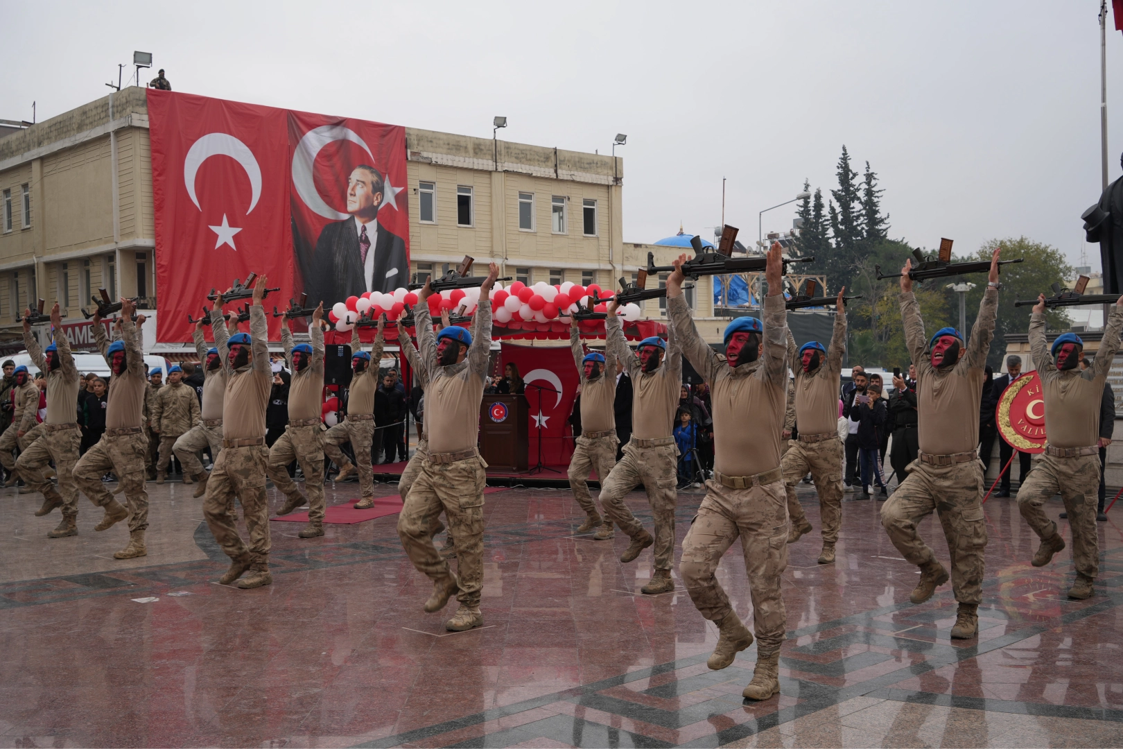 Kilis'te komandoların muhteşem gösterisi