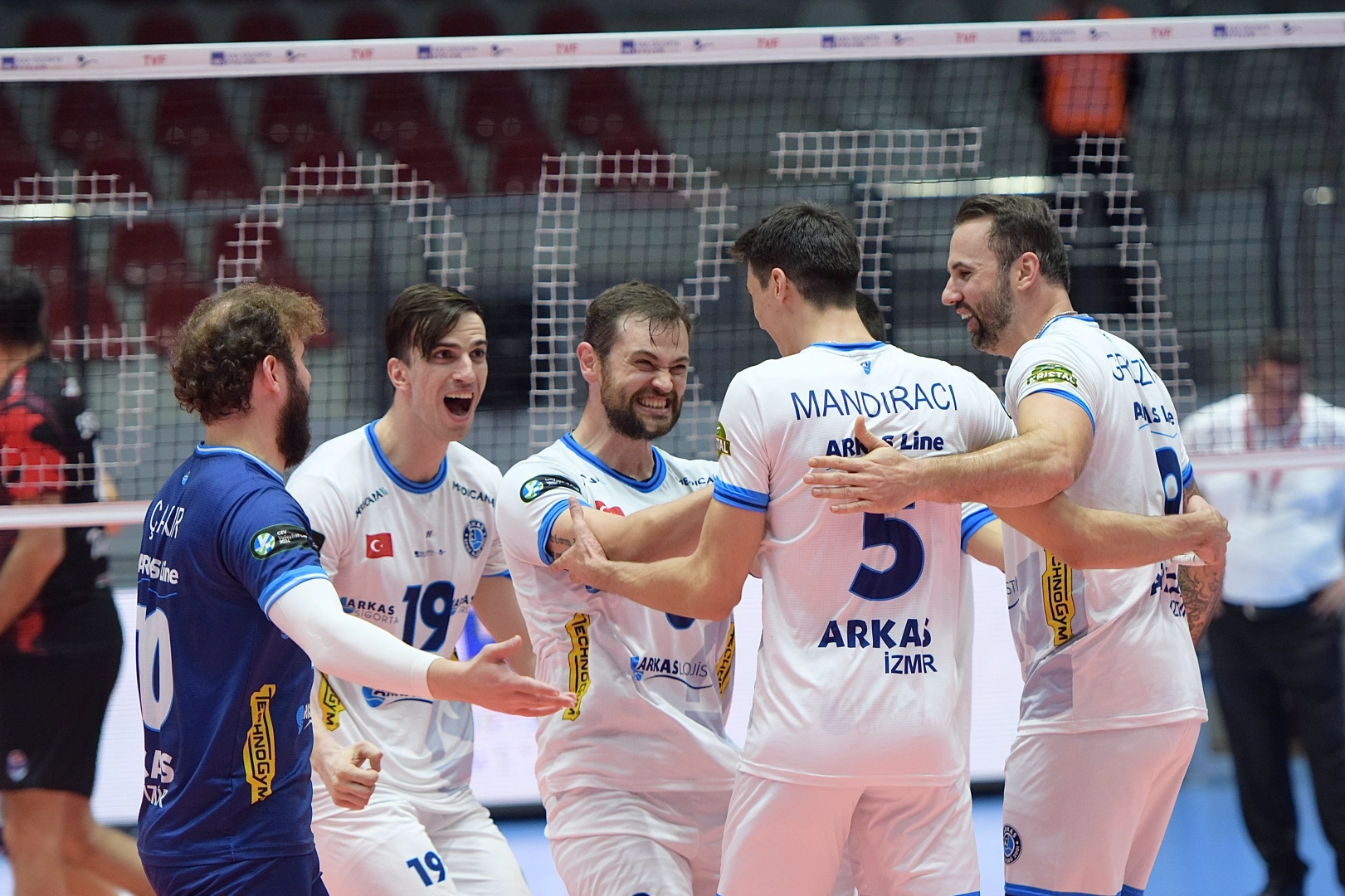 Arkas Spor, Kayseri deplasmanında parkeye çıkıyor haberinin görseli