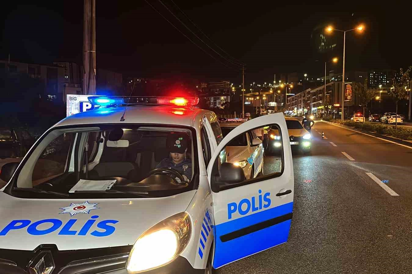 İstanbul’da genç kızı darp edildi