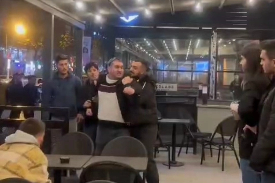 Niğde’de Starbucks protestosu: 1 gözaltı