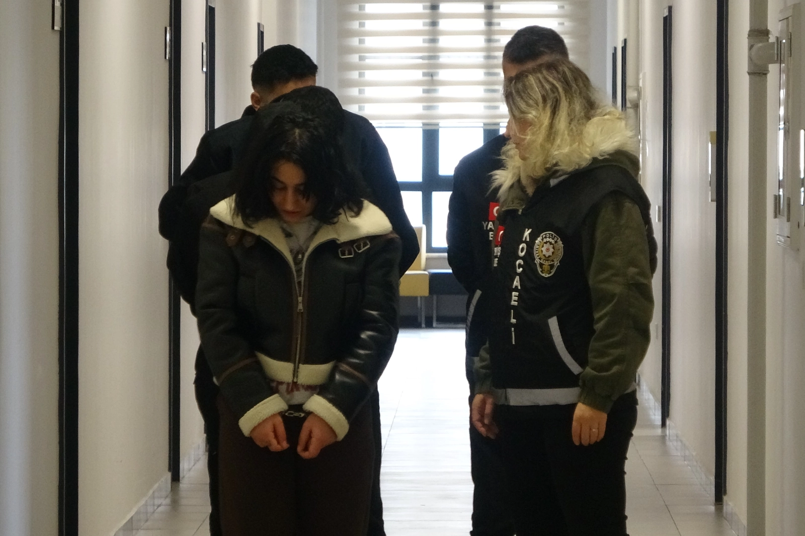 Sahte dekont düzenleyip dolandırmadıkları insan kalmadı haberinin görseli