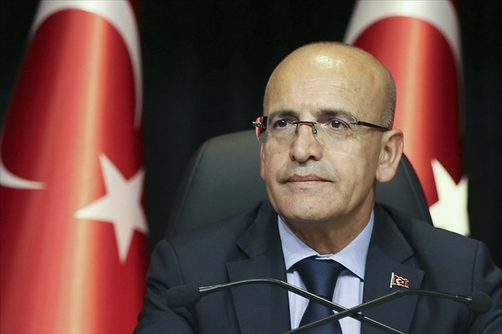 Bakan Şimşek: Sürdürülebilir büyümeyi tesis ediyoruz haberinin görseli
