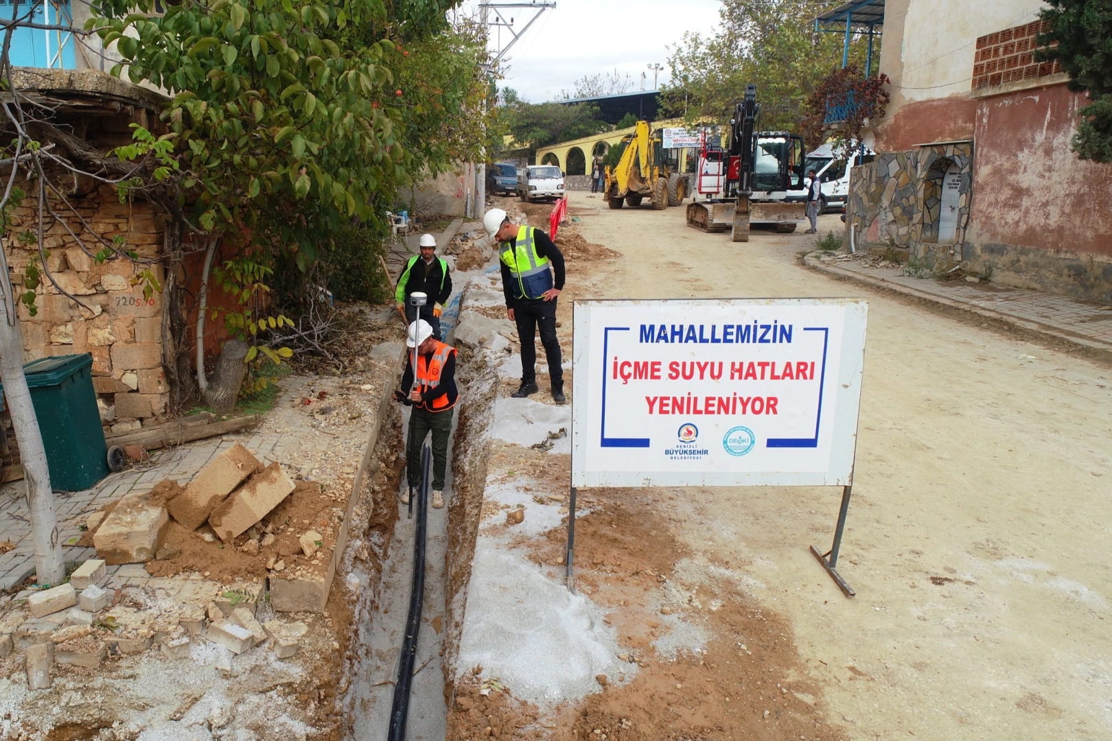 Denizli’de içme suyu hatları yenileniyor
