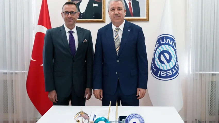 Egeli bilim insanlarının buluşu patent tescili aldı haberinin görseli