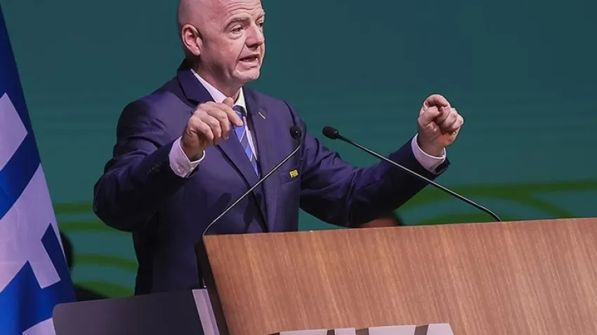 FIFA Başkanı Gianni Infantino’dan hakem Halil Umut Meler'e yapılan saldırıya kınama haberinin görseli