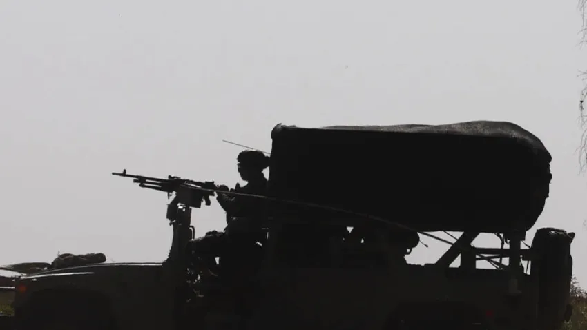 İsrail açıkladı: Kara saldırılarında 20 askerini "yanlışlıkla" öldürdü haberinin görseli