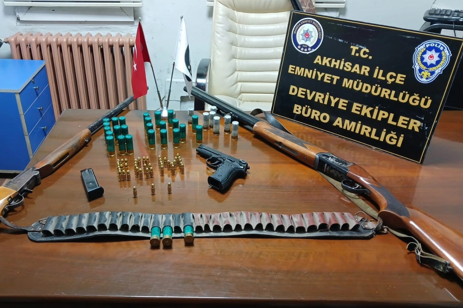 Manisa’da silah sesleri paniğe neden oldu haberinin görseli