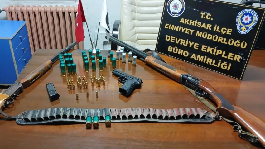 Manisa’da silah sesleri paniğe neden oldu haberinin görseli