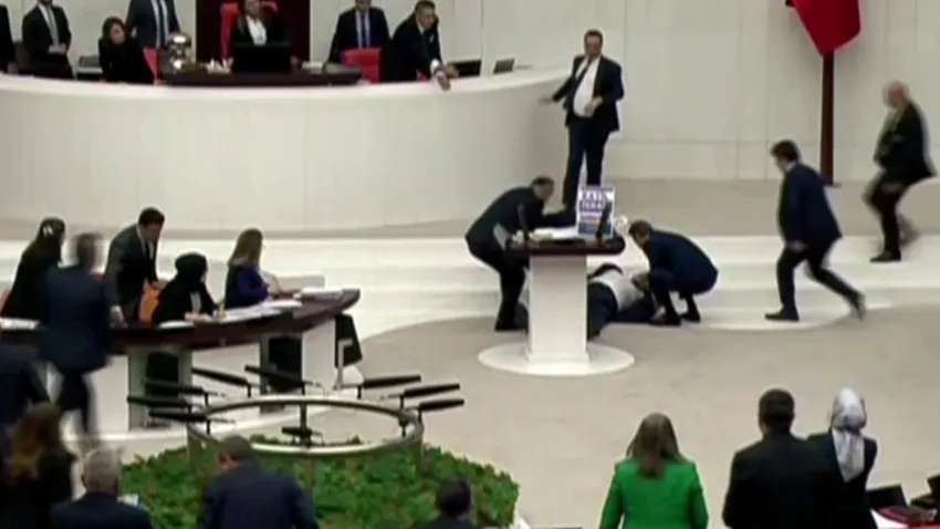 Meclis kürsünde bayılan Vekil Hasan Bitmez’in son sözleri gündem oldu haberinin görseli