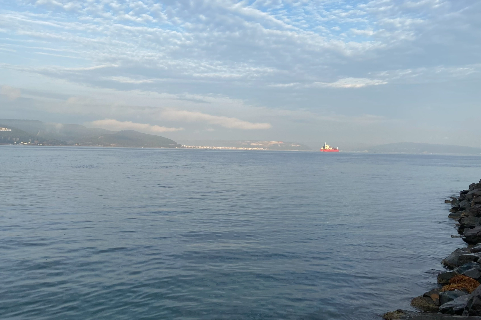 Çanakkale gemi geçişlerine kapatıldı haberinin görseli