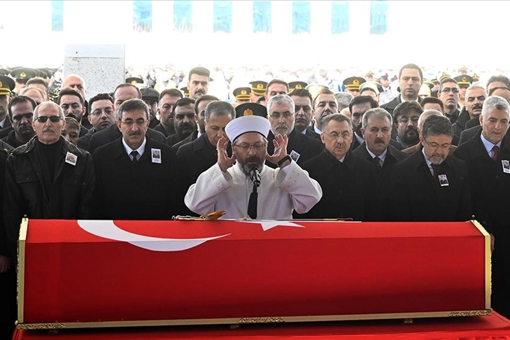 Şehit Piyade Teğmen Emir son yolculuğuna uğurlandı