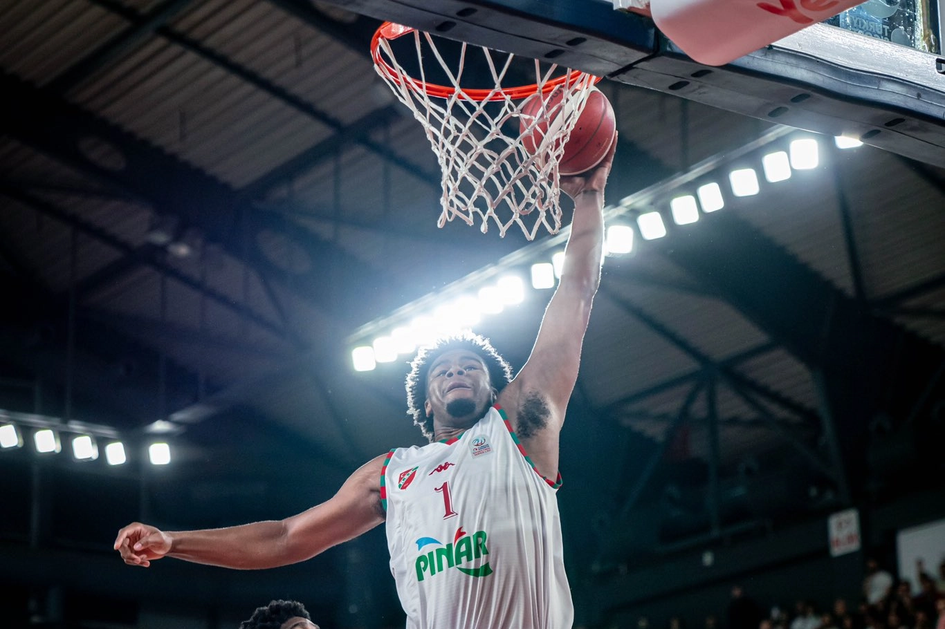 Vernon Carey Jr., Basketbol Süper Ligi’ne damgasını vurdu