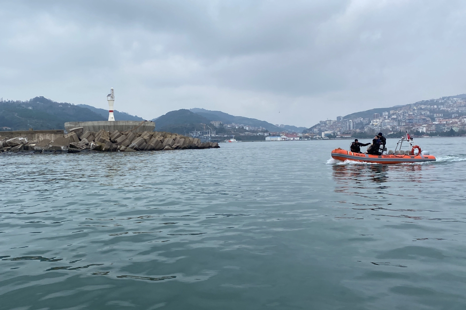 Kayıp mürettebatları arama çalışmaları 26’ıncı gününde