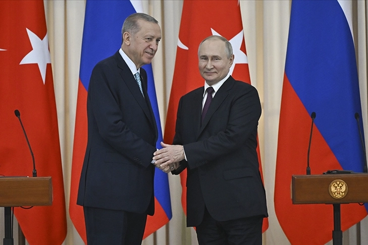 Vladimir Putin: Cumhurbaşkanı Erdoğan, Gazze’deki durumu iyileştirmek için her şeyi yapan uluslararası toplumun liderlerinden biridir