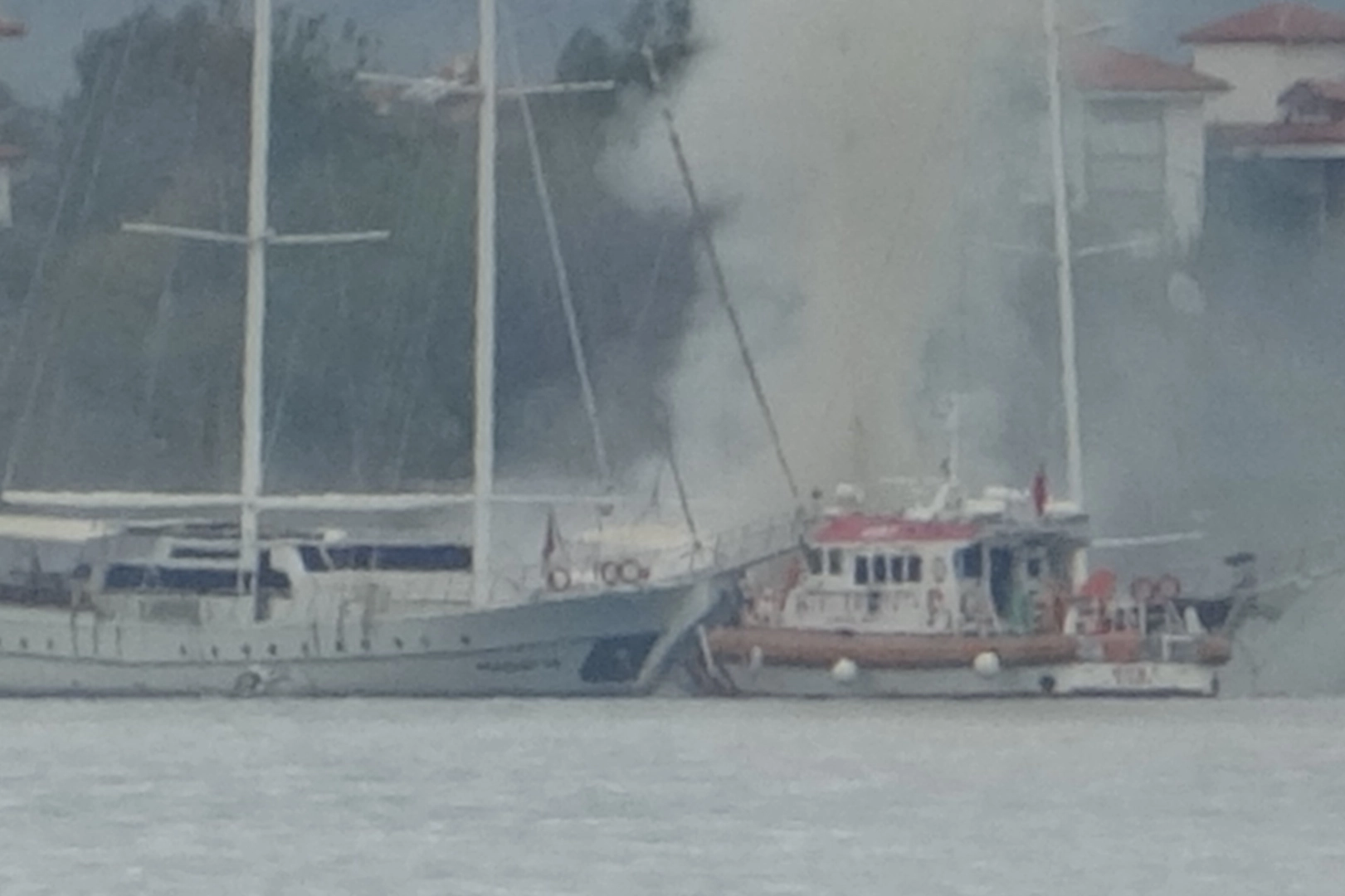 Muğla'da gulet teknede korkutan yangın