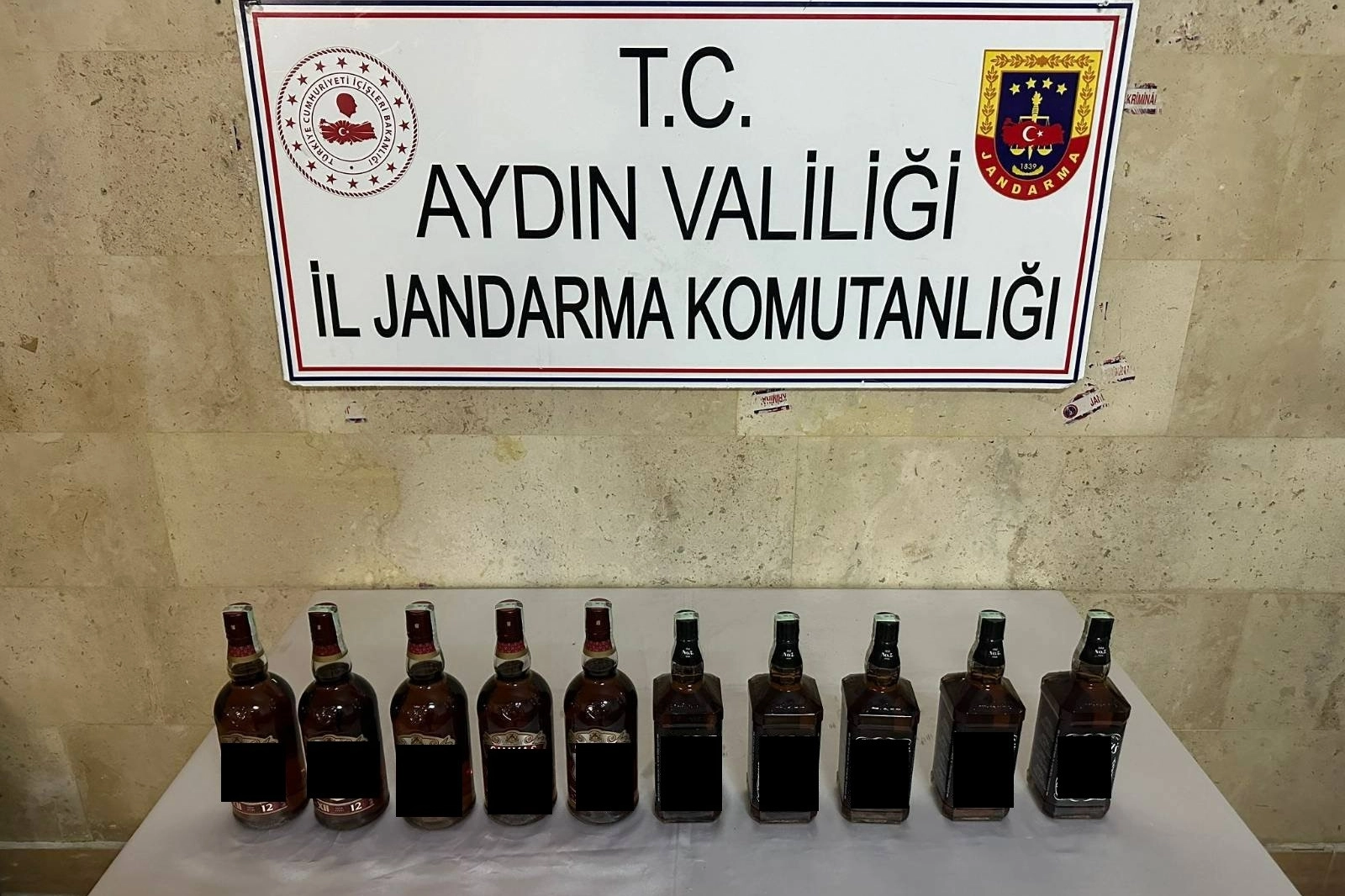 Aydın’da bandrolsüz alkol ele geçirildi haberinin görseli