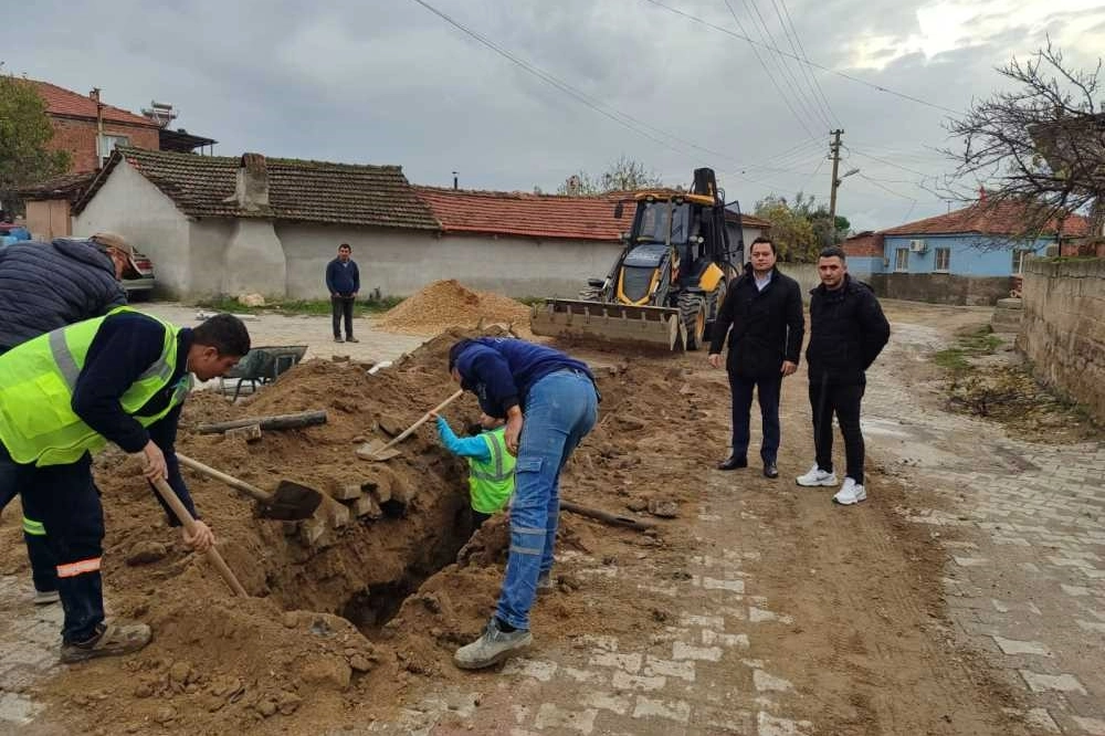 Manisa’da kanalizasyon hattı yenilendi haberinin görseli
