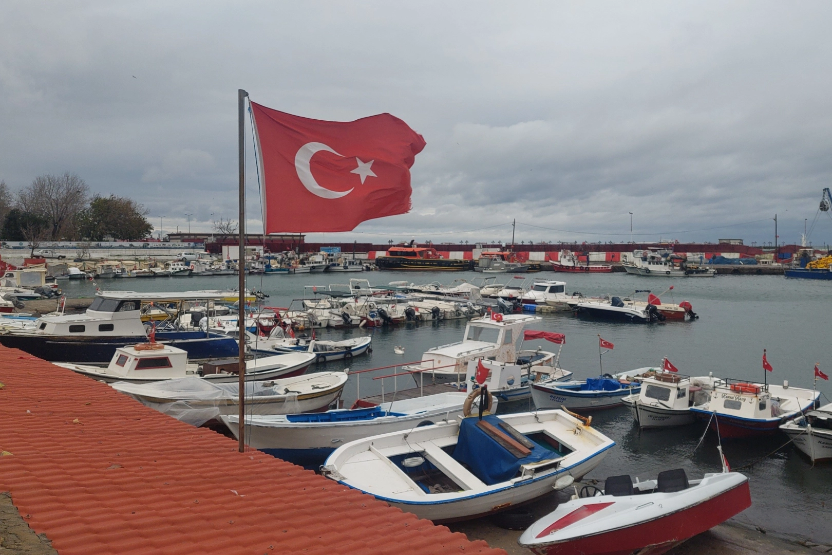 Marmara Denizi'nde ulaşım aksıyor