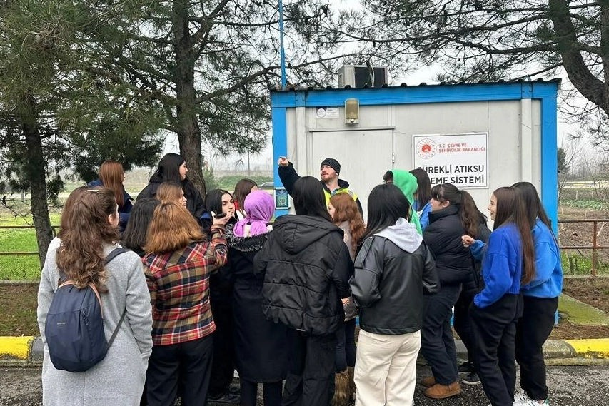 Sakarya'da öğrenciler atık suyun yolculuğuna tanıklık etti