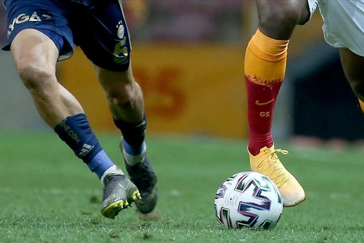 Fenerbahçe - Galatasaray derbisinde seyirci kararı! haberinin görseli