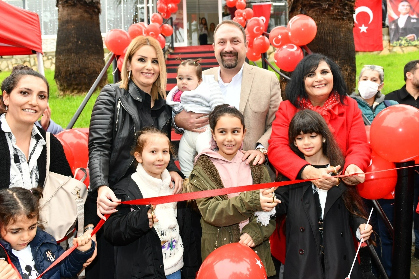 Çiğli'de Flamingo Semt Merkezi açıldı haberinin görseli
