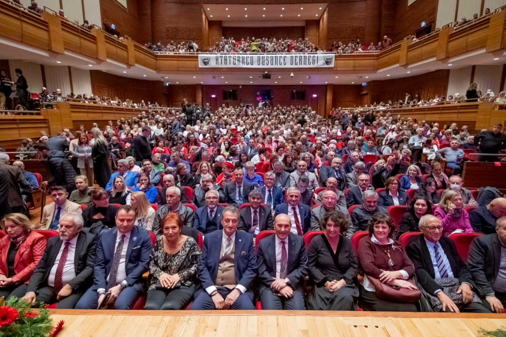 İzmir'de 100. Yılda Laik Cumhuriyet, Büyük İzmir Buluşması