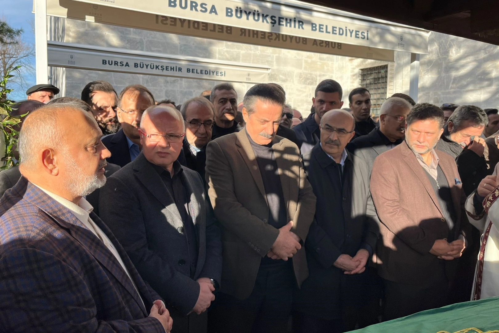 AK Partili Faruk Çelik’in acı günü haberinin görseli